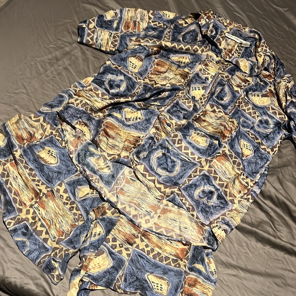 Jane Ashley 100% Silk Shirt large two piece set blue, tan, brown pattern shorts